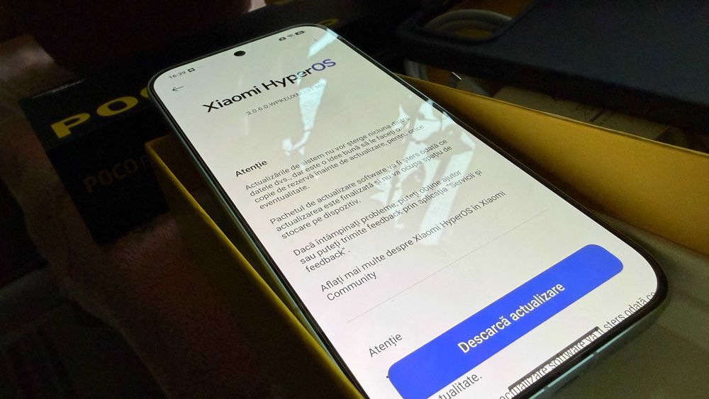 Vând telefon Xiaomi Poco F8 Pro 512GB, ca nou - cutie completă + husă