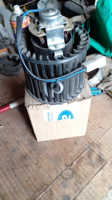 Продам моторчик передней печки. Новый