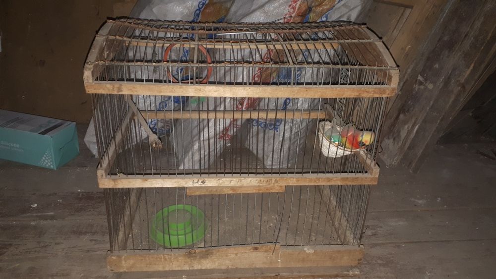 Клетка для попугаев, птиц
