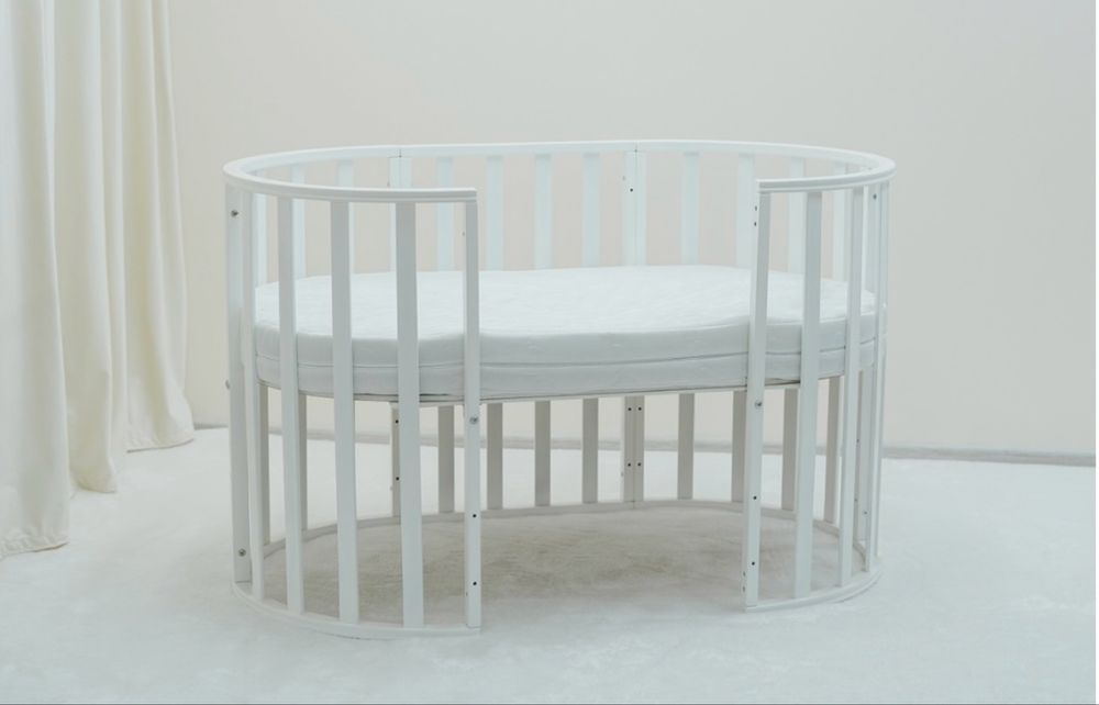 Продам кроватку трансформер с маятником