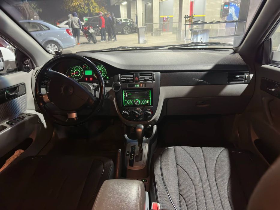 Avtomobil Jentra 2022