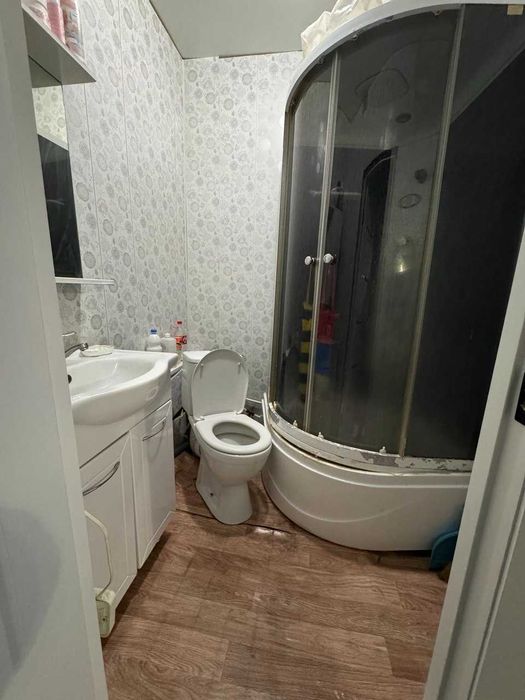 Продам 2-х ком р-н клуб строителей