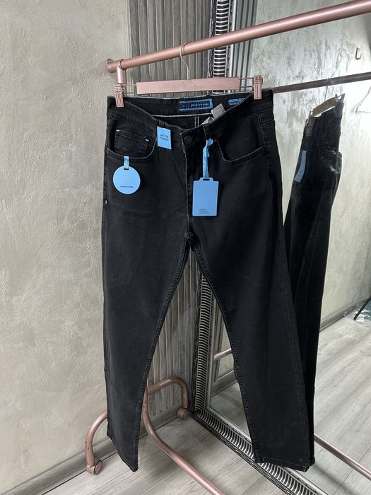 Мъжки дънки различни модели