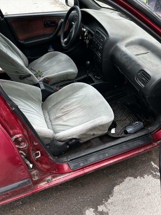 Nissan Primera p10