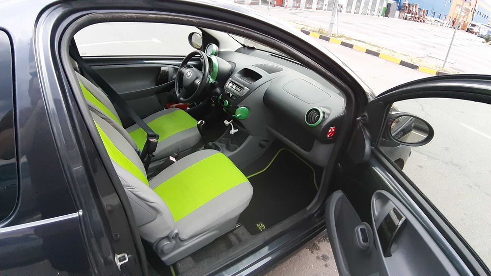 Aygo 1.0 perfect functional si cu interior impecabil
