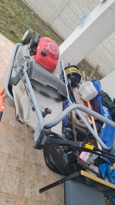 Masina de tăiat iarba profesionala HONDA hrb 476c model