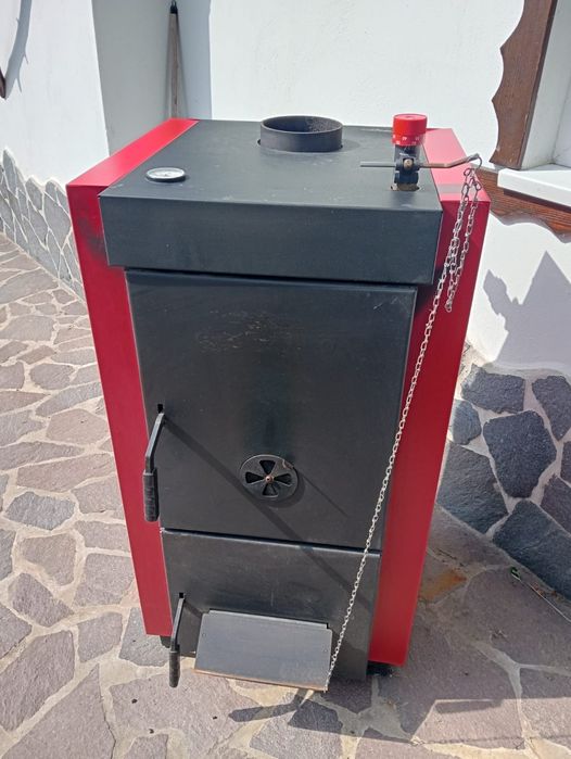 Centrala pe lemne
