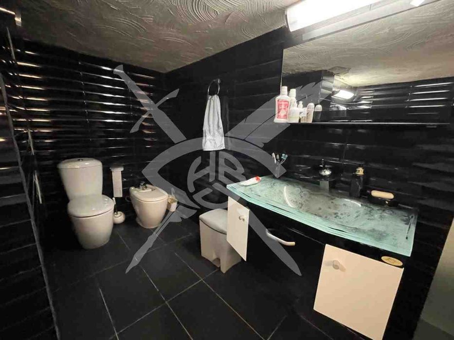 Продава се Къща в с. Твърдица, Област Бургас - 320 кв.м за 383 €/кв.м - Снимка #7