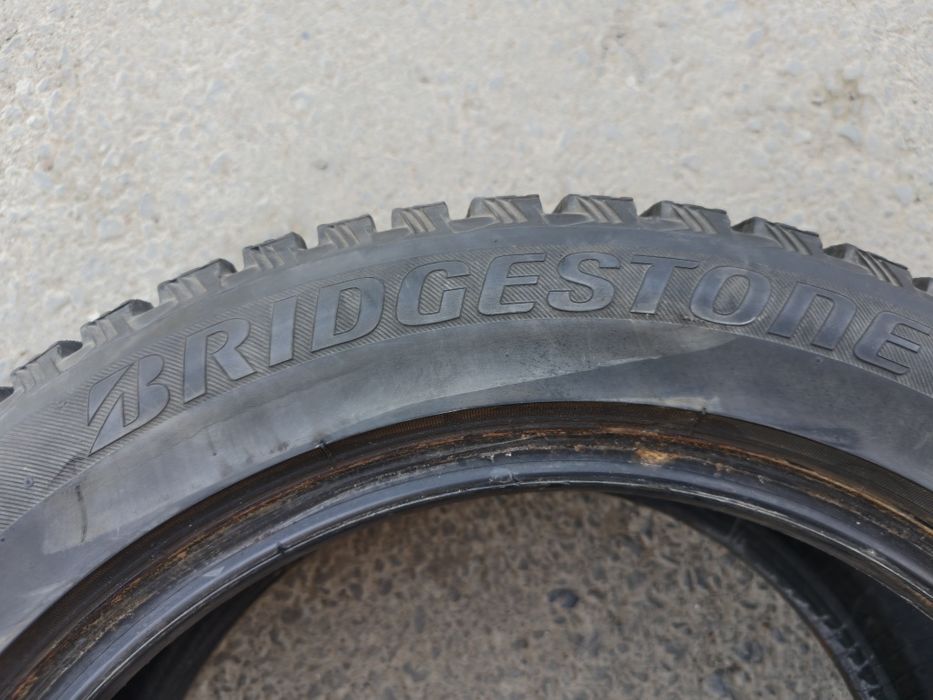 Продам зимние шины 205/55/16