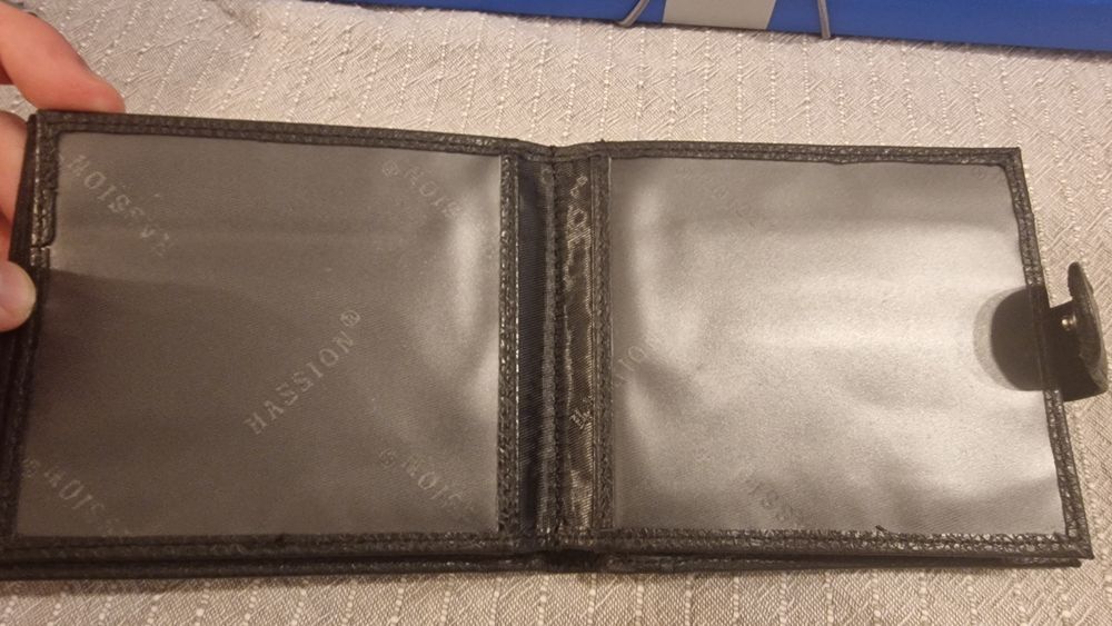 Portmoneu din piele naturala mare