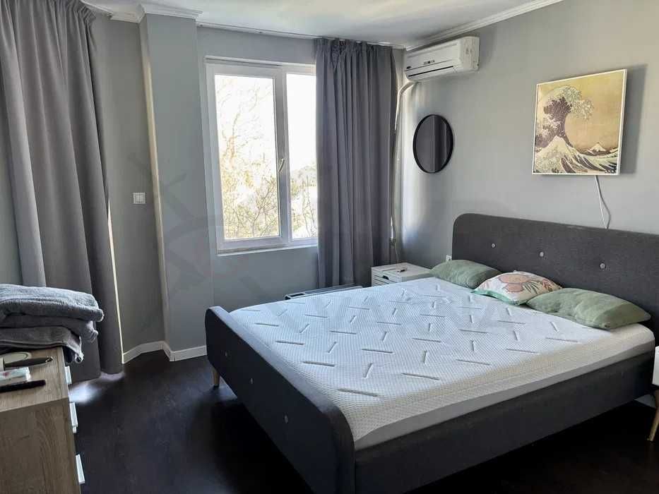 Дава се под наем двустаен апартамент в Бриз! 21874462