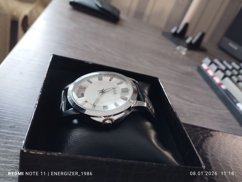 Часы мужские новые