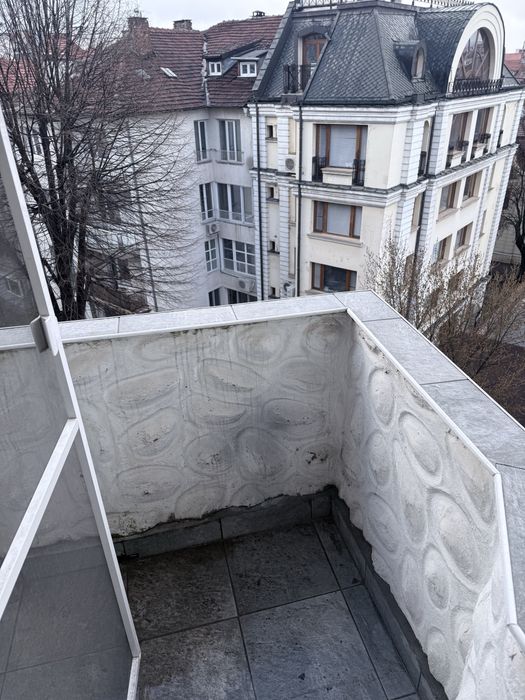 Апартамент в  центъра