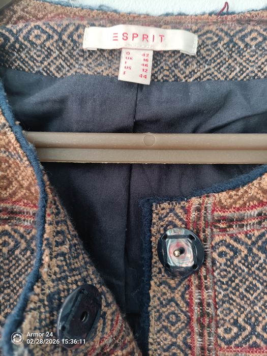 Палто- преходно, р-р 42