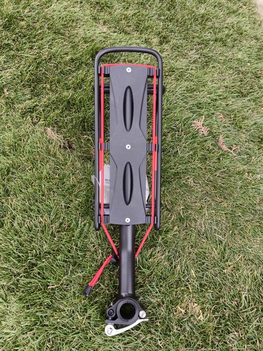 Portbagaj spate Kross Libertyrack 300, pentru biciclete 24"-29", negru