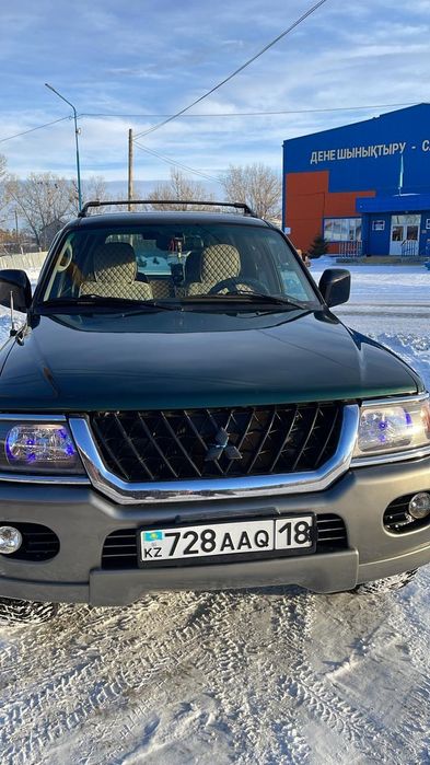 Продам mitsubishi Montero sport