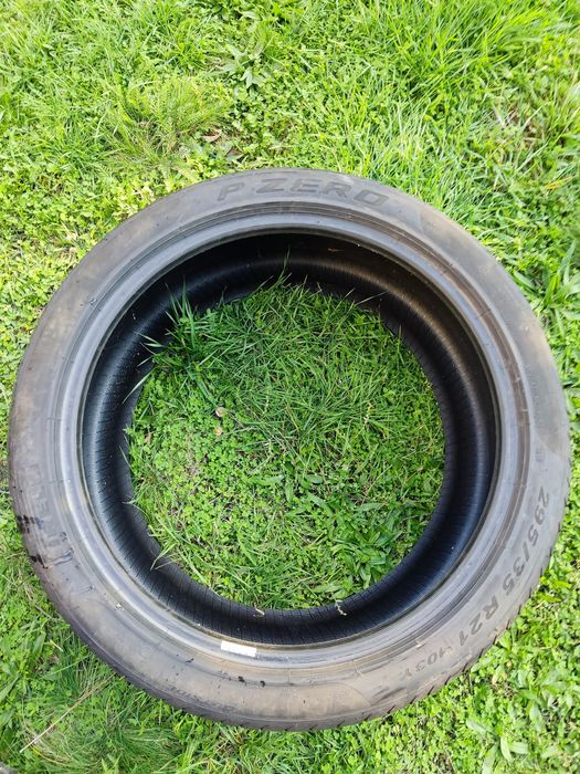 295 35 21 Pirelli летни