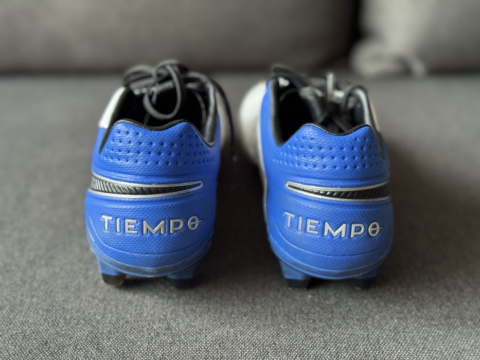 Футболни бутонки #42.5