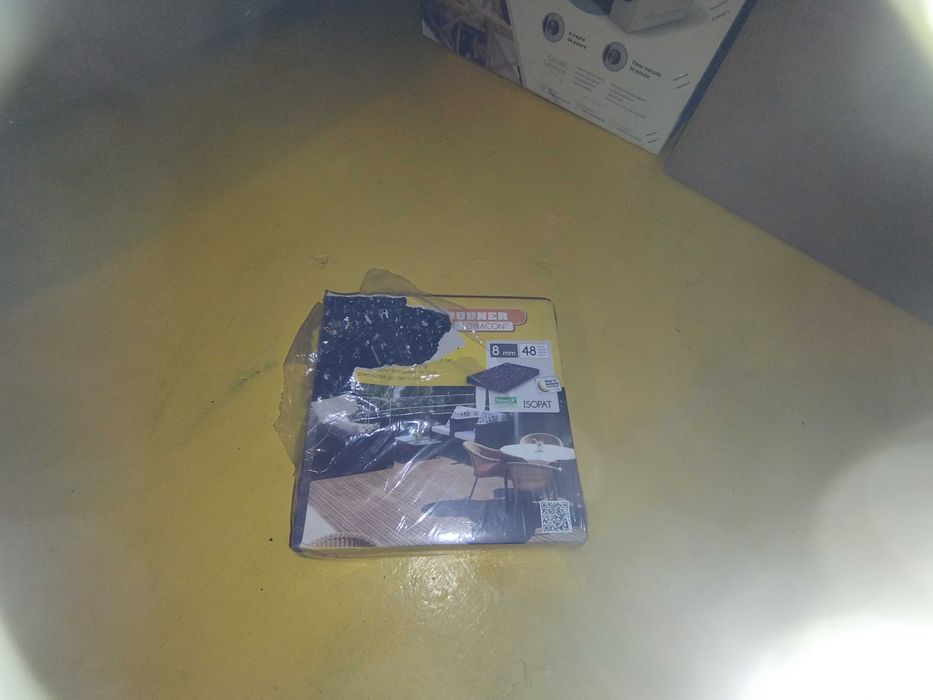 Vand covorase anti-vibratii si aderenta, din, cauciuc, 8x60x90mm NOI