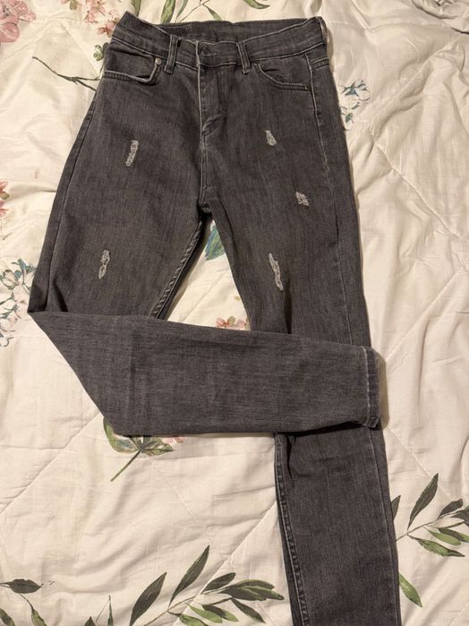 Дамски дънки с висока талия