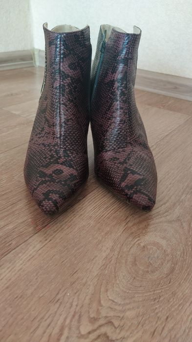 Шикарные ботинки кожаные