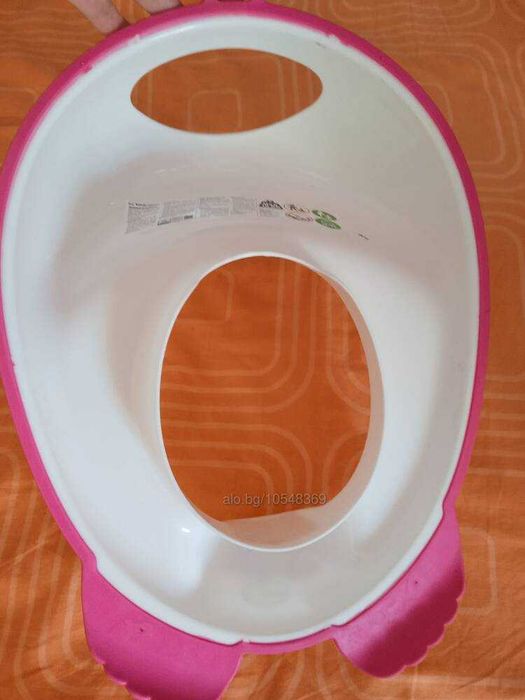 За бебешки седалка за тоалетна чиния