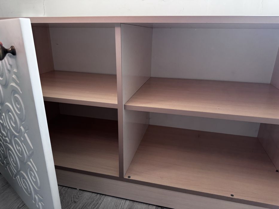 Швейный машина и оверлог. + шкаф