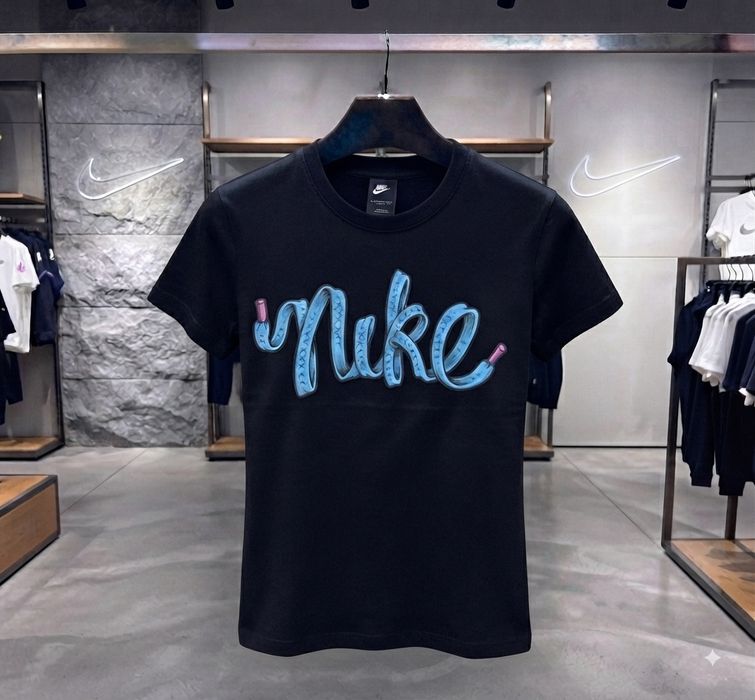*Nike* Дамска тениска