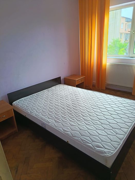 Apartament de închiriat