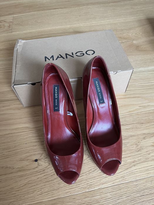 Обувки на ток Mango, Basic модел в червено 37 номер