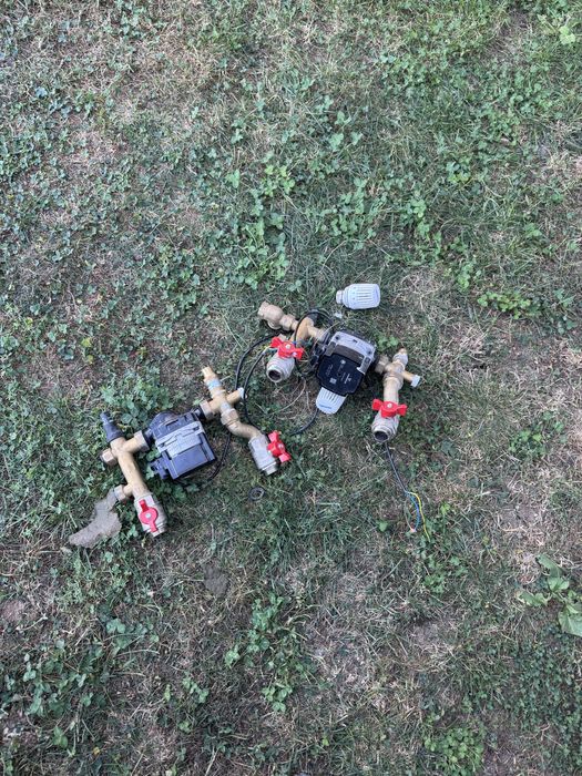 Pompe grundfos incalzire in pardoseala, folosite un an