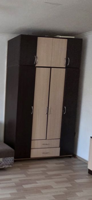 Продам шкаф для одежды