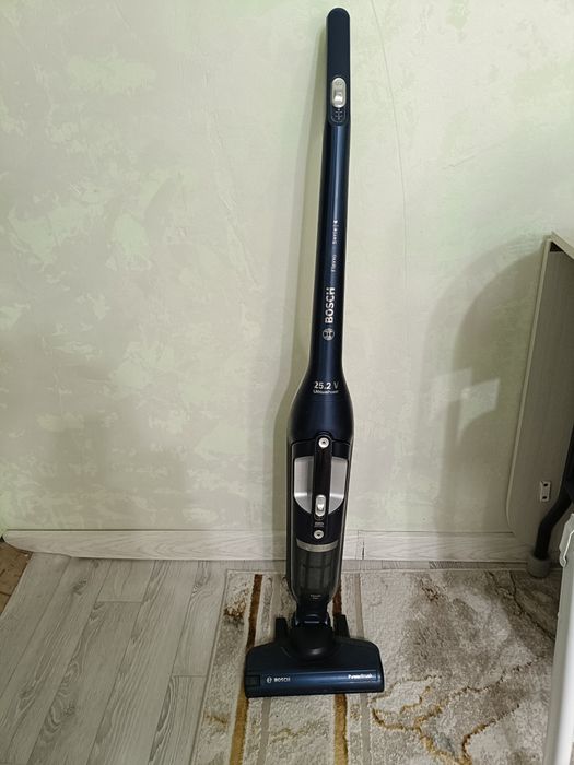 Продам пылесос без проводной