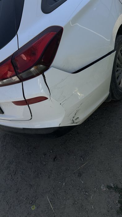 Продам бампер на hyundai i30