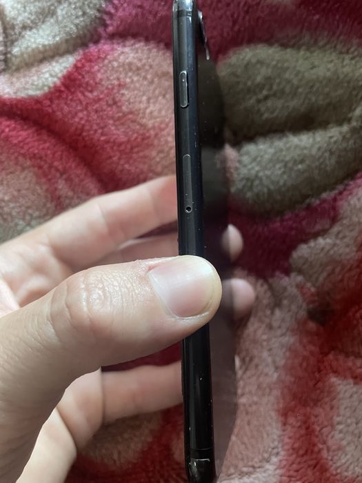 iPhone 7 в хорошем сост