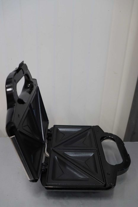 Уред за сандвичи Tefal Ultracompact SM155212, 700W, Незалепващи плочи