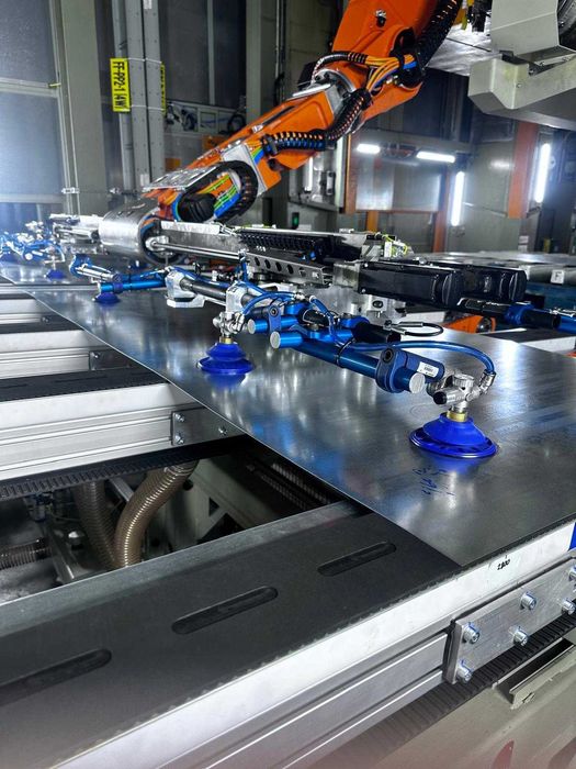 Servicii automatizări industriale / punere în funcțiune utilaje / PLC / roboți industriali