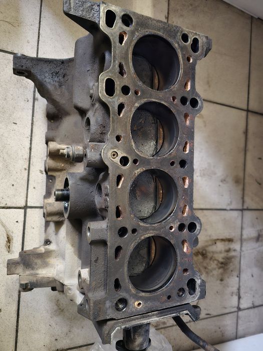 Запчасти мазда  323 1.6