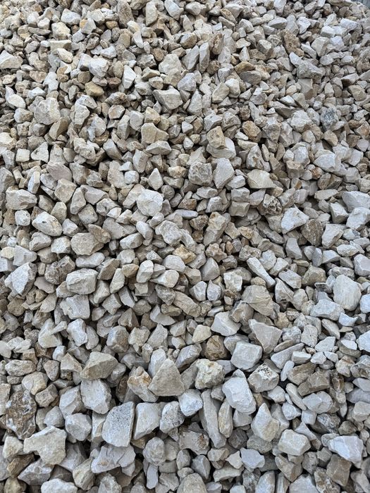 Vand piatra ornamentala ,piatra sparta si agregate de balastiera