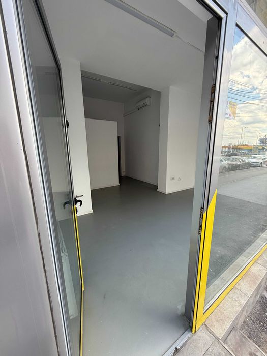 Spatii Comerciale 30mp/60mp/90mp - De Inchiriat/De Vanzare