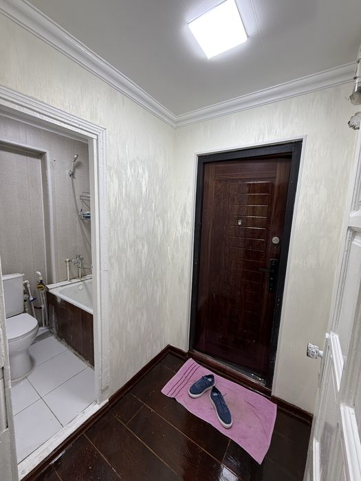 Продажа квартира Мирзо Улугбек Карасу 6 областной ГАИ бывший общежитие