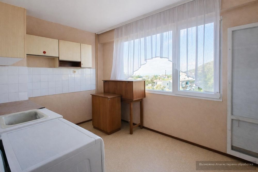 Продава се Двустаен апартамент в Пловдив, Южен - 65 кв.м за 1616 €/кв.м - Снимка #1