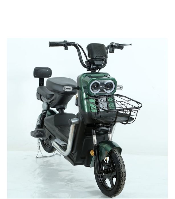 Скутер продаётся срочно