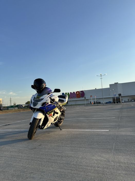 Suzuki GSXR 600
