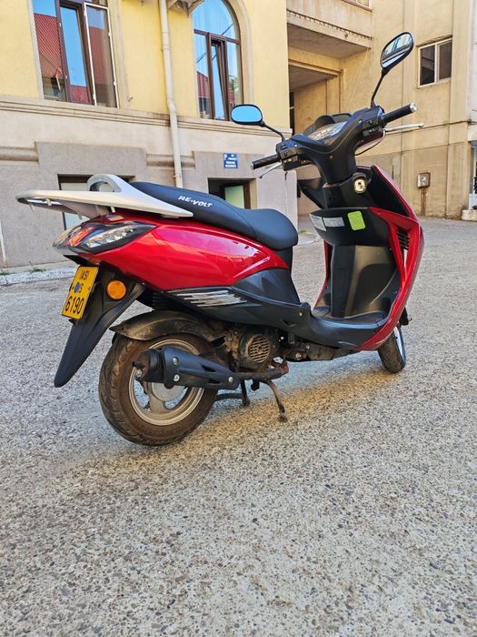 Vand scuter Revolta an 2023