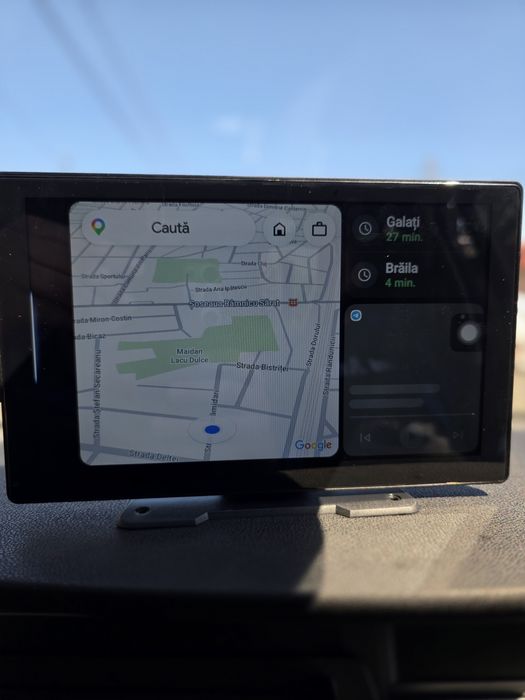 Navigatie GPS maps , android car play si apple play ! Bluetooth. Noua