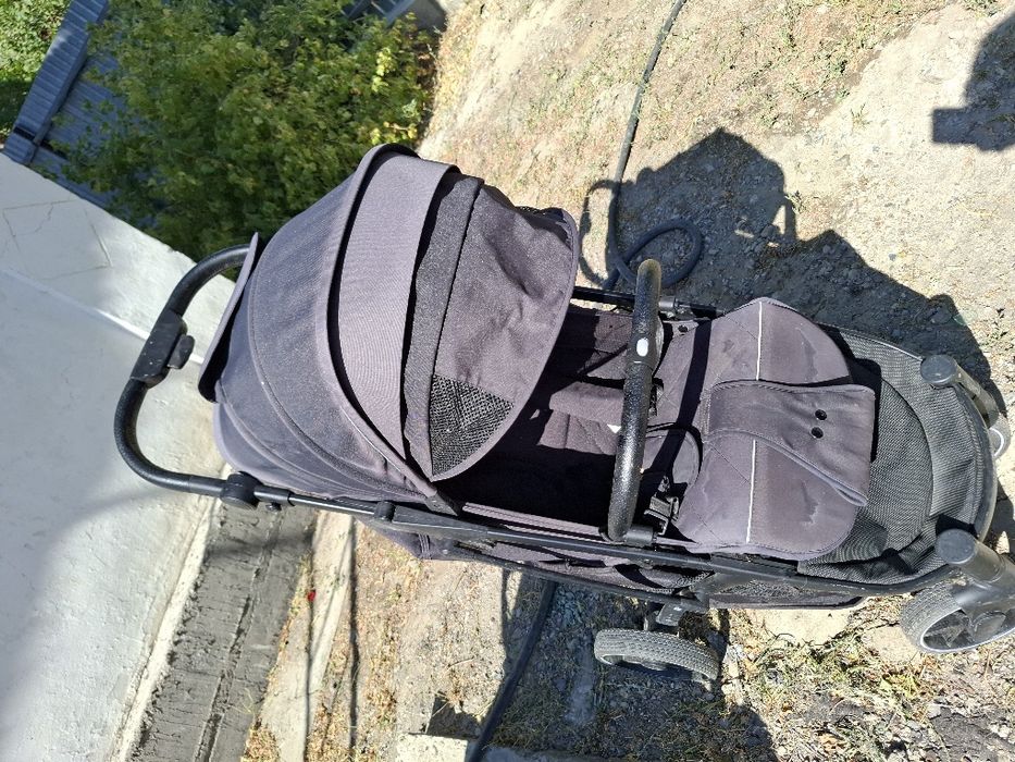 Продам 2 коляски трасформер