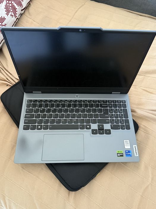 Laptop gaming Lenovo Loq I7, generatia 13, 4060