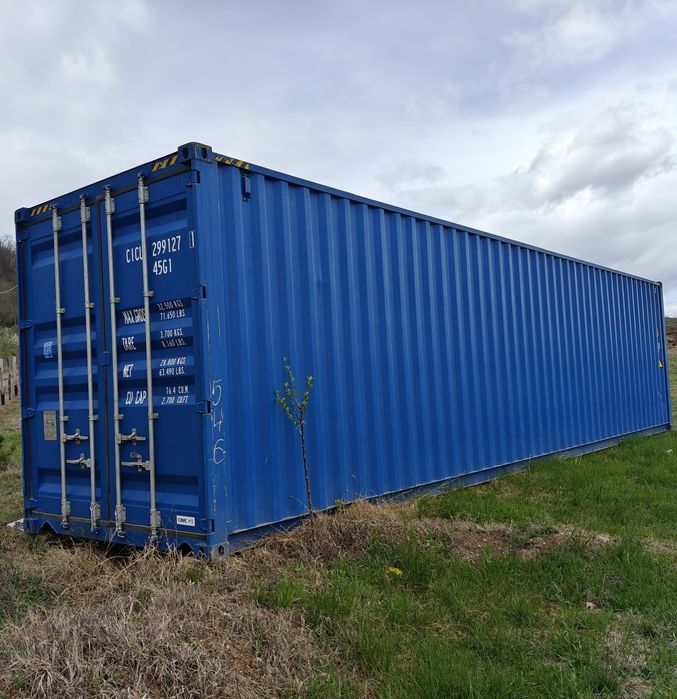 Doua containere maritime 12 x 2,4 x 2,9 m