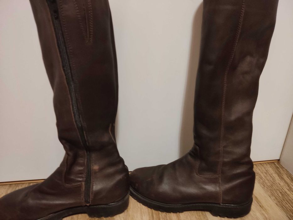 Дамски ботуши от естествена кожа